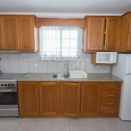 Oliveira Apartment *